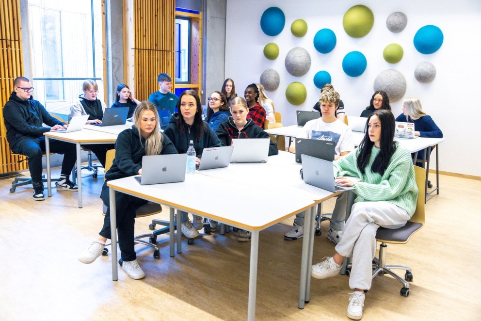 Endurskiladagur 8. apríl