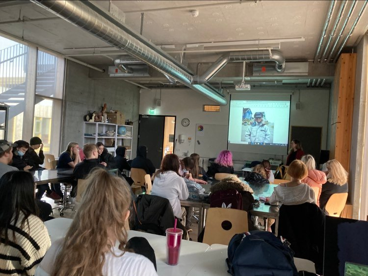 Október mánuður myndlistar