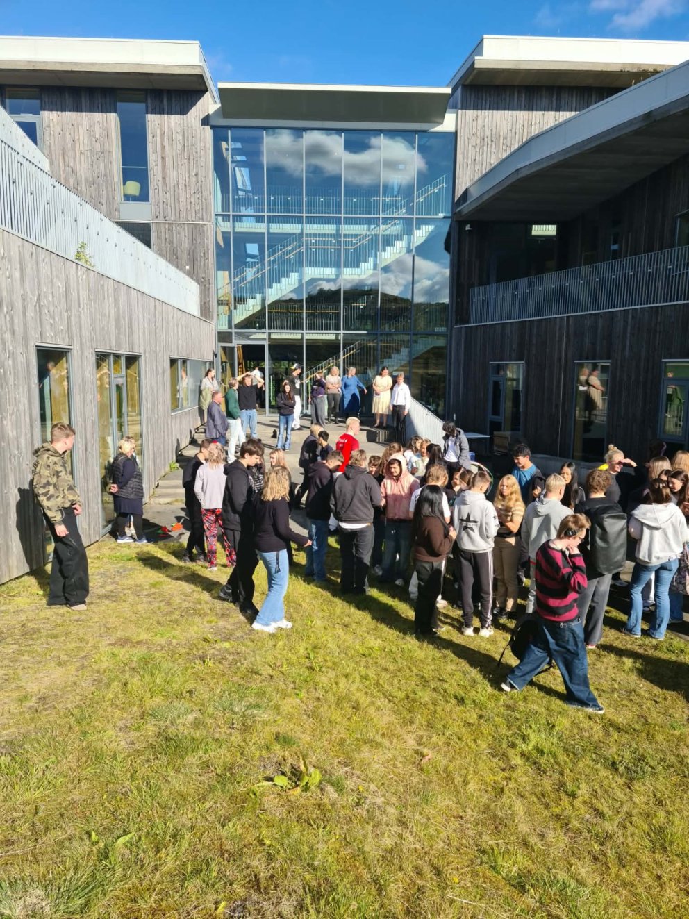 Nýnemagleði í FMOS